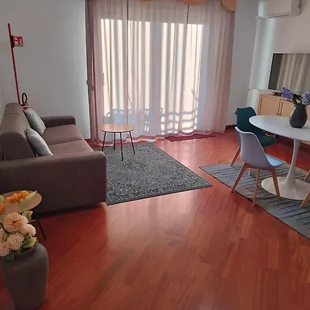 公寓 Mary's House 奧爾比亞